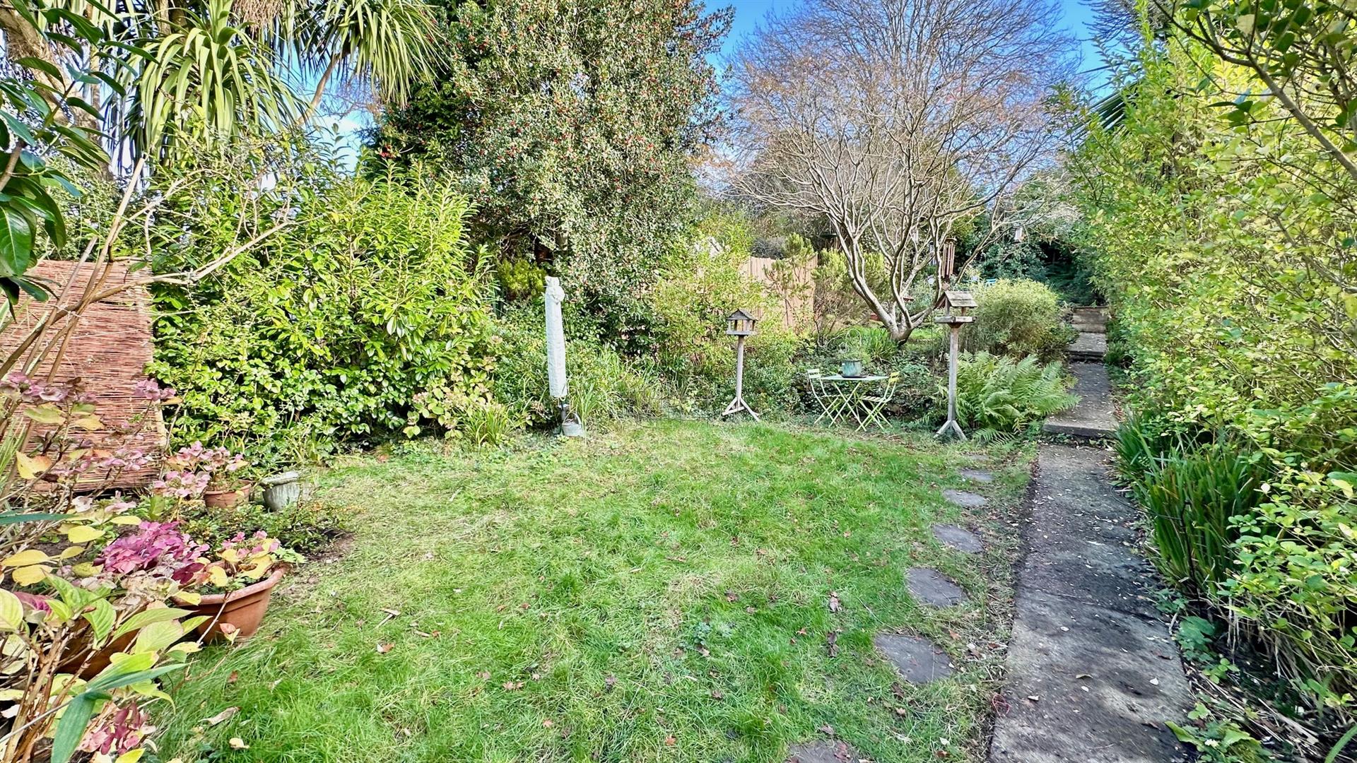 St. Helens Road, Hastings